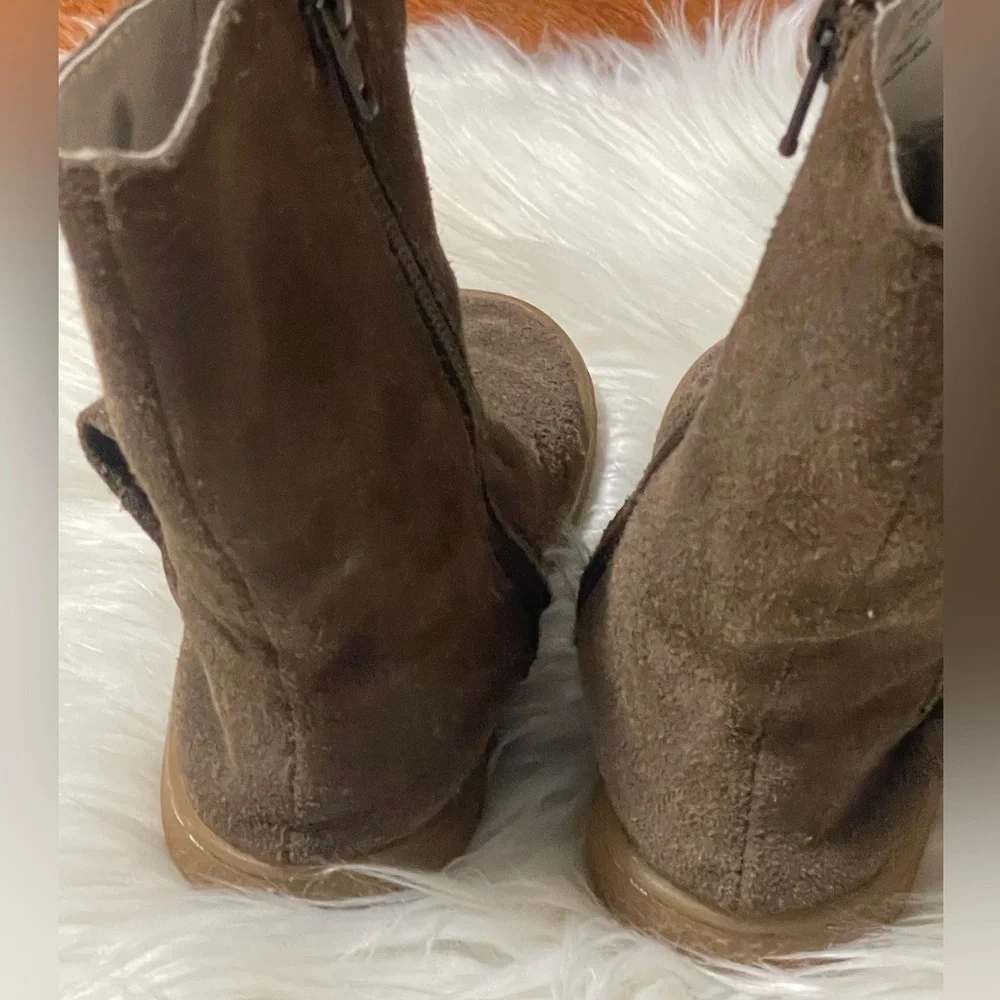 Livie & Luca taupe tiempo Boots size 7